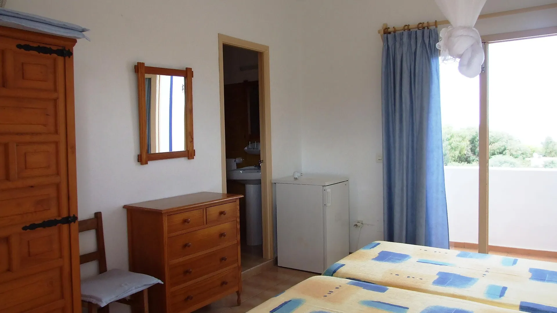 Hostal Mayans Es Pujols Guest house